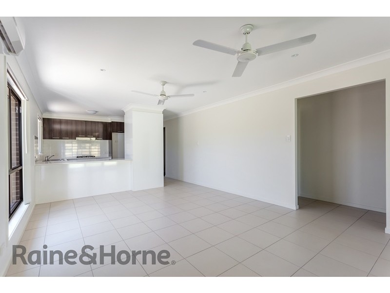 22B Weetwood Street, Newtown QLD 4350