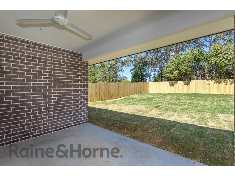 22B Weetwood Street, Newtown QLD 4350