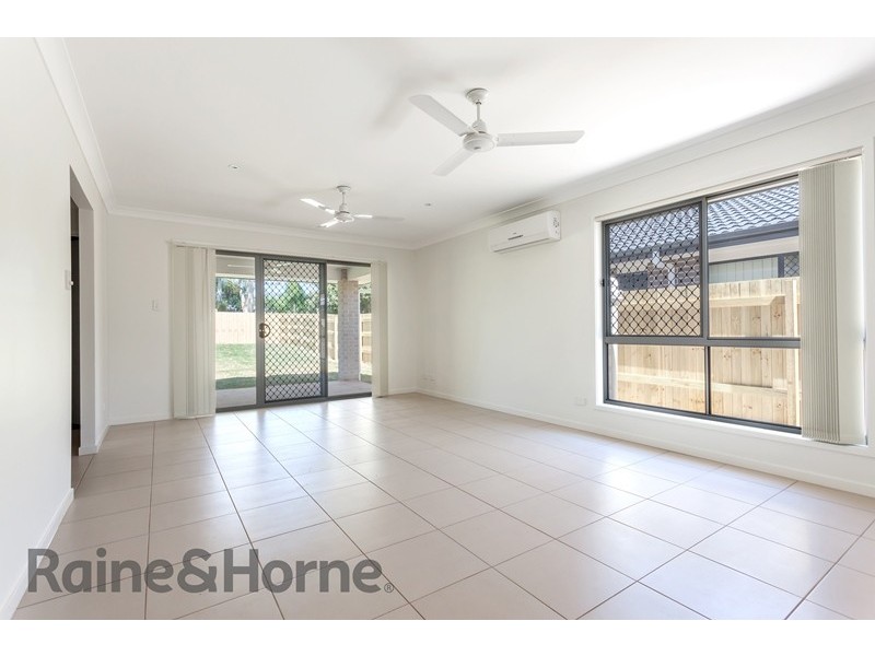 22A Weetwood Street, Newtown QLD 4350