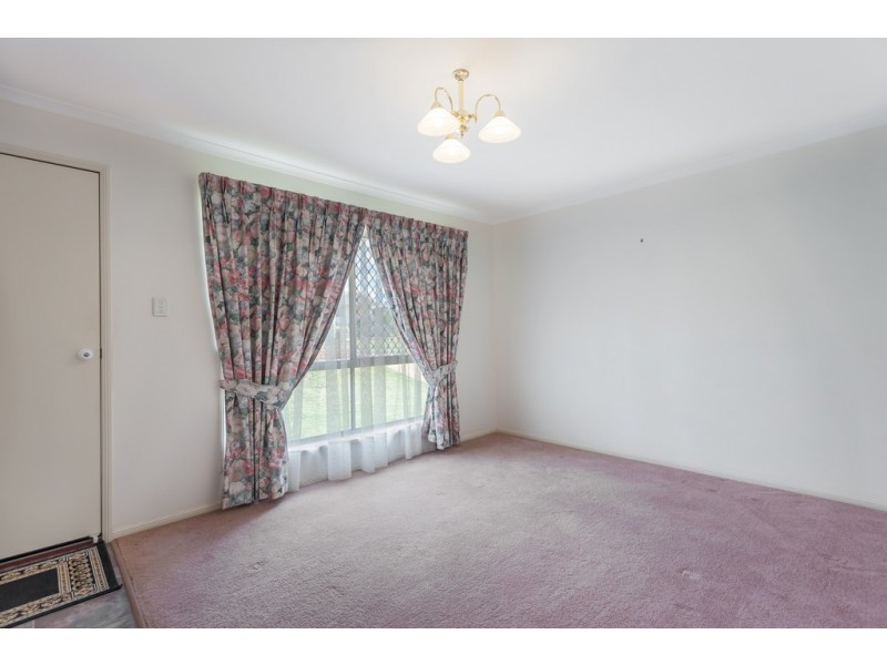 7 Daisy Court, Middle Ridge QLD 4350