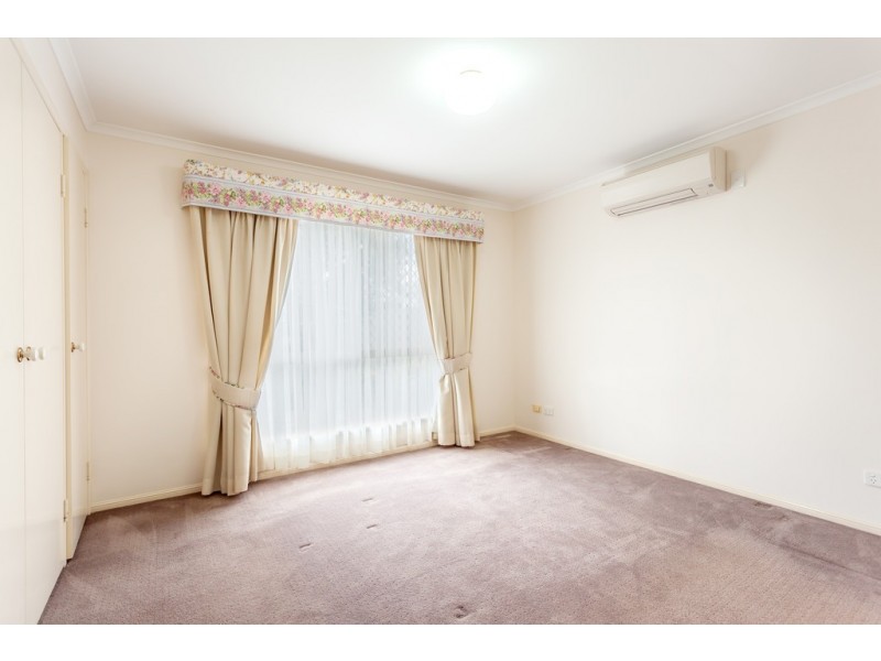 7 Daisy Court, Middle Ridge QLD 4350