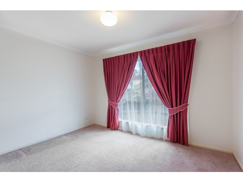 7 Daisy Court, Middle Ridge QLD 4350