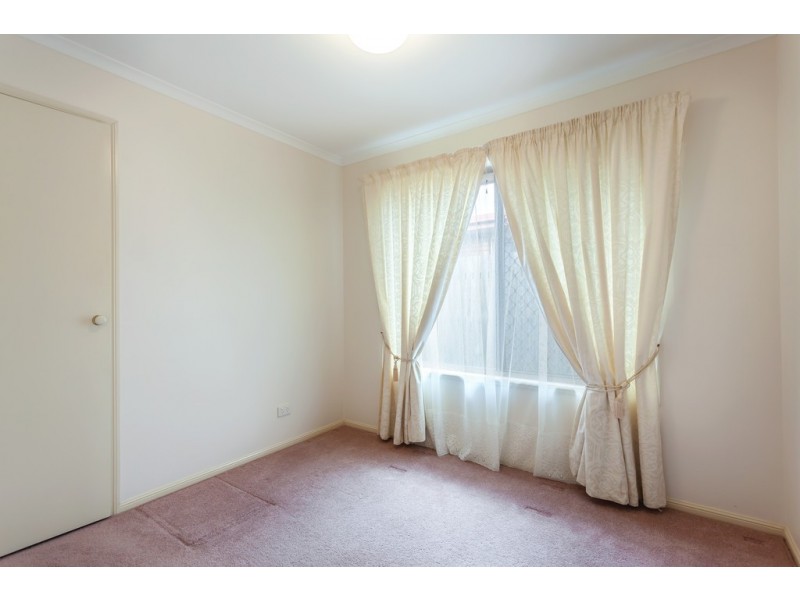 7 Daisy Court, Middle Ridge QLD 4350