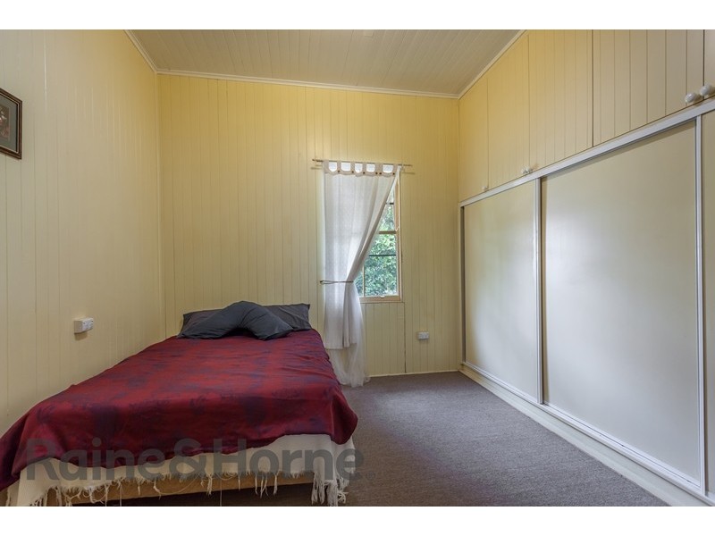 3 Chamberlain Street, North Toowoomba QLD 4350