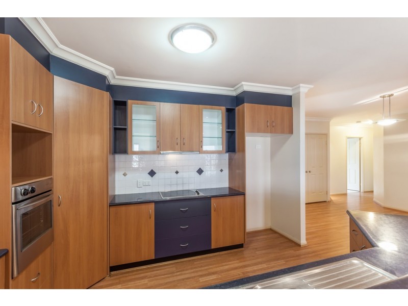 9 Chifley Court, Middle Ridge QLD 4350