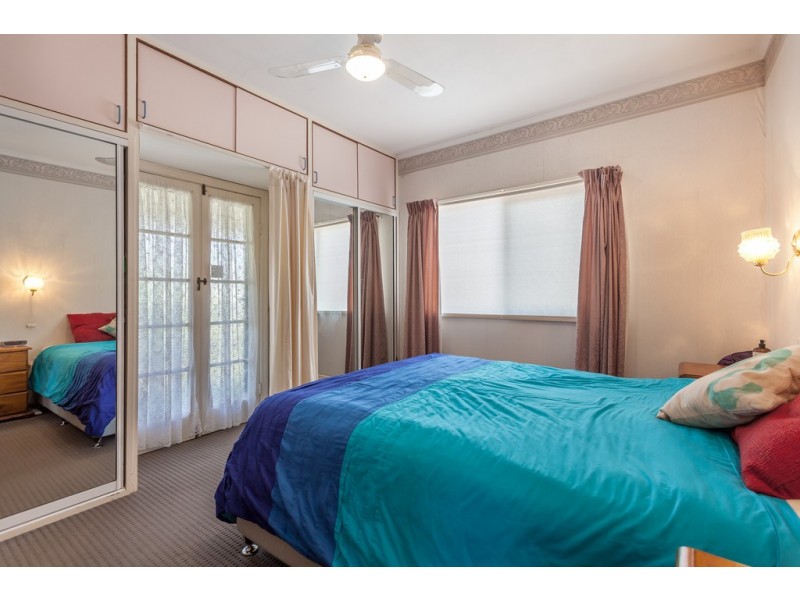 23 Perry Street, Harlaxton QLD 4350