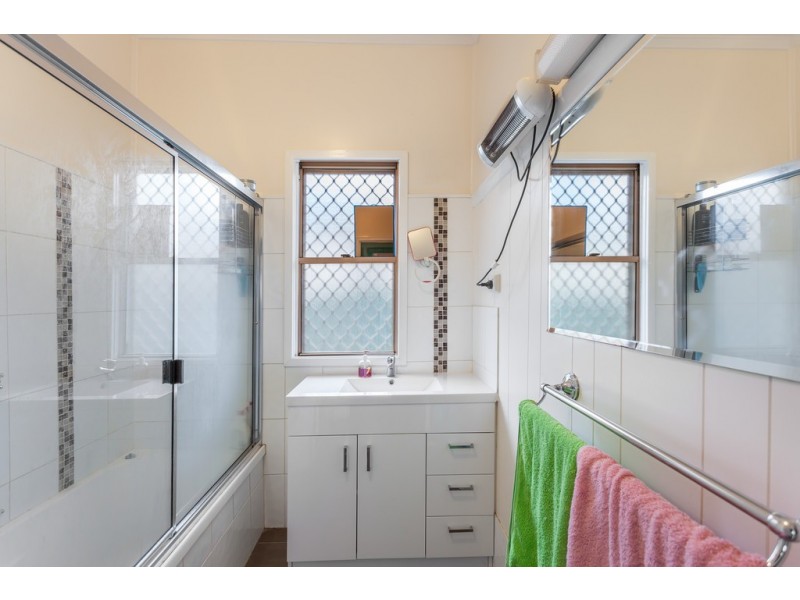 23 Perry Street, Harlaxton QLD 4350