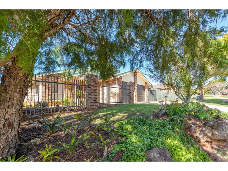 16 Pigott Drive, Rangeville QLD 4350