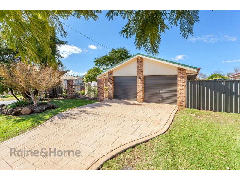 16 Pigott Drive, Rangeville QLD 4350