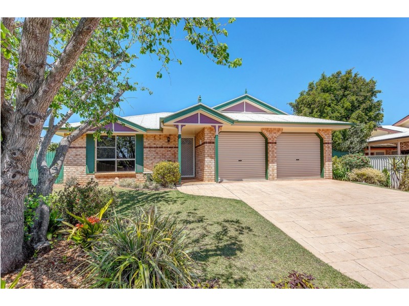4 Zinnia Court, Middle Ridge QLD 4350