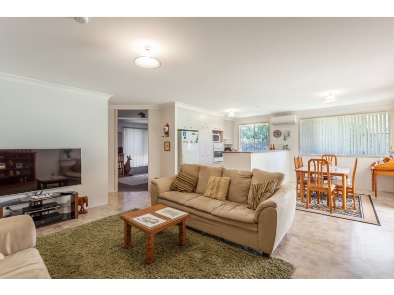 4 Zinnia Court, Middle Ridge QLD 4350