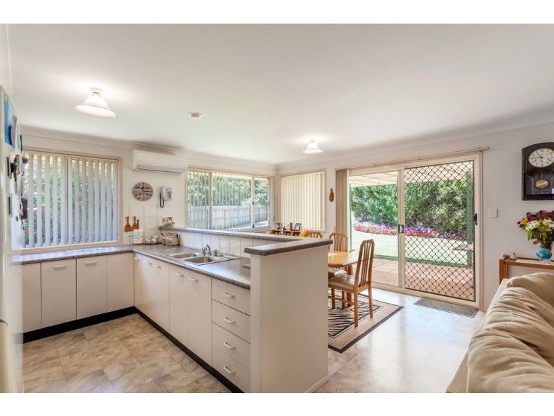 4 Zinnia Court, Middle Ridge QLD 4350