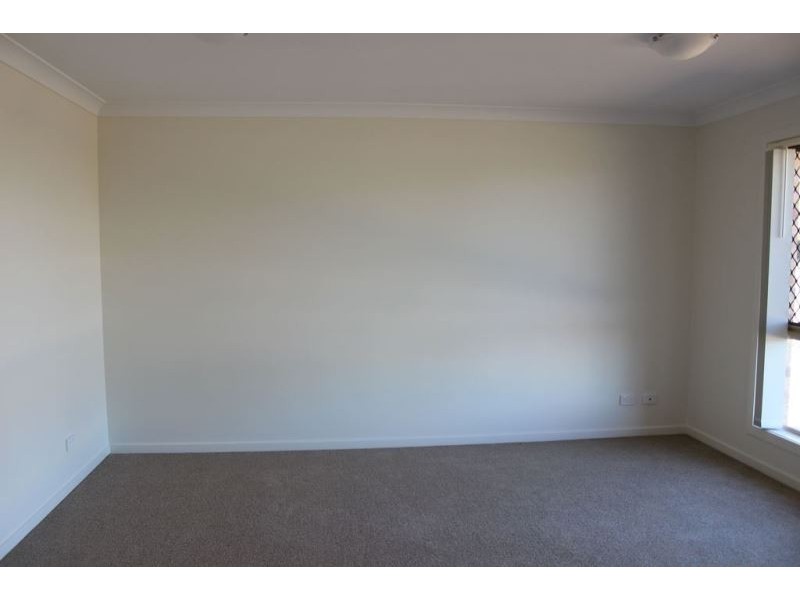 1 McIntosh Street, Westbrook QLD 4350