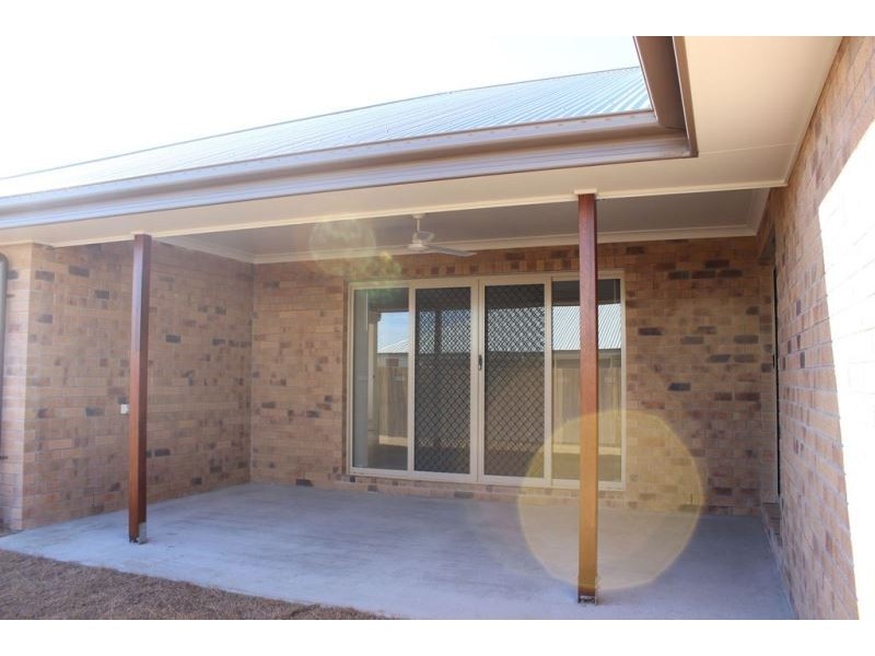 1 McIntosh Street, Westbrook QLD 4350