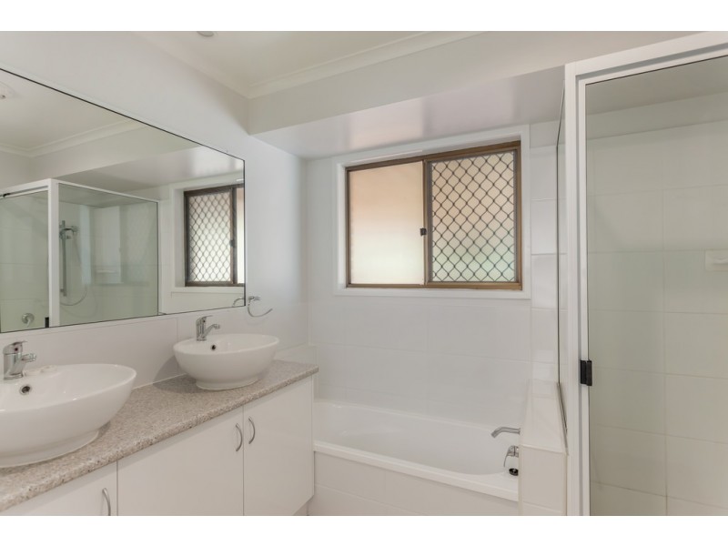 21 Melway Crescent, Harristown QLD 4350