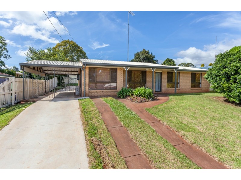 21 Melway Crescent, Harristown QLD 4350