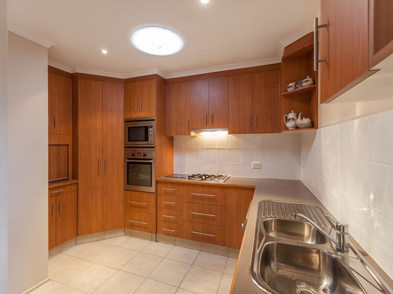 66 Hoey Street, Kearneys Spring QLD 4350