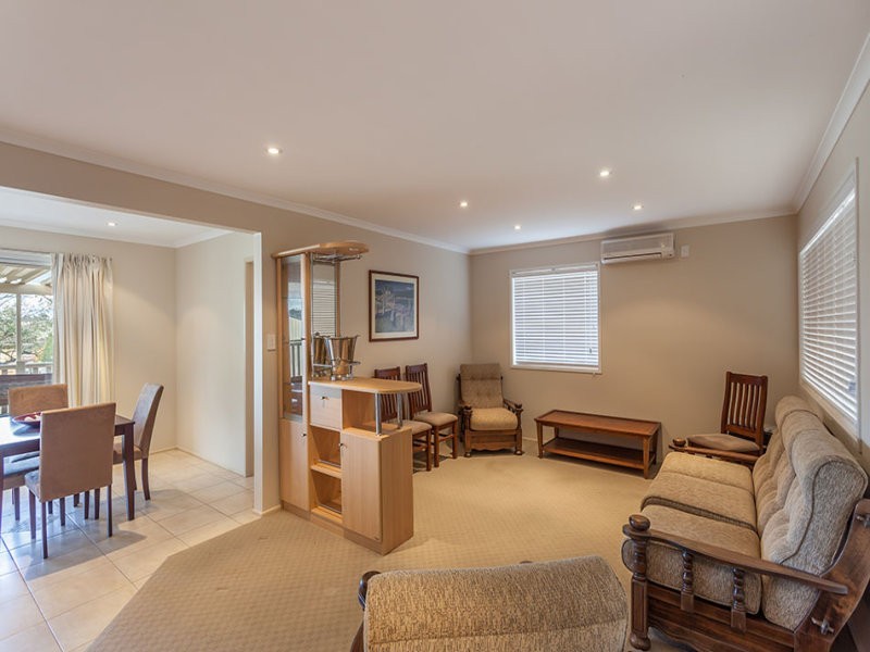 66 Hoey Street, Kearneys Spring QLD 4350