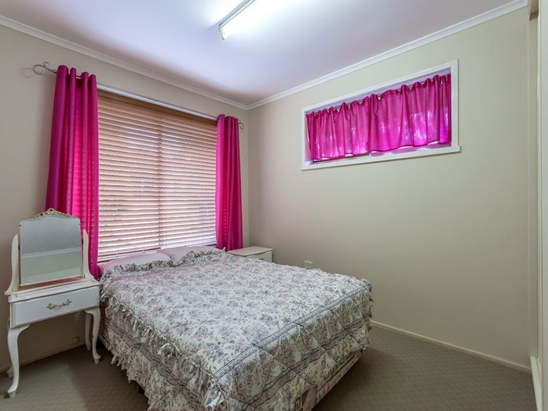 66 Hoey Street, Kearneys Spring QLD 4350
