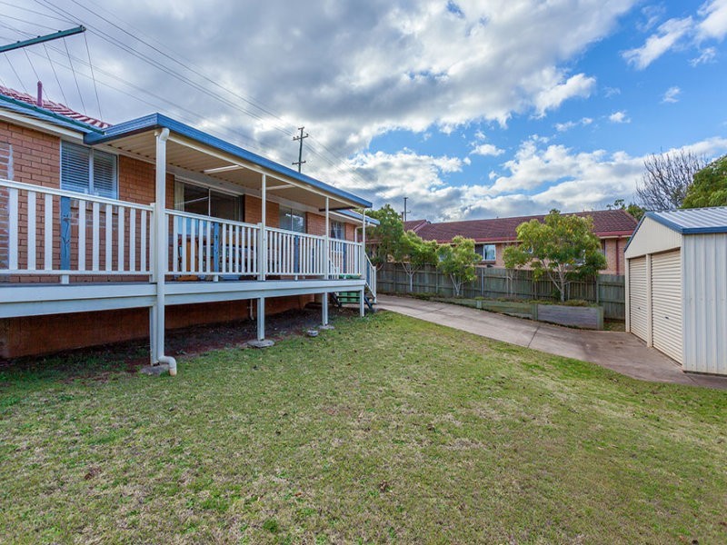 66 Hoey Street, Kearneys Spring QLD 4350