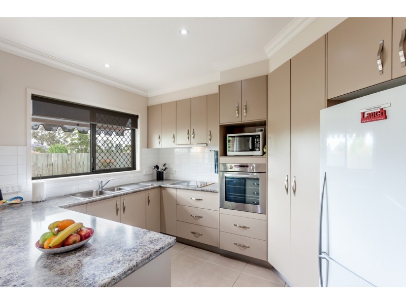 3/169 Alderley Street, Centenary Heights QLD 4350