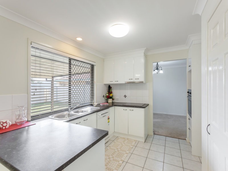 13 Lobwein Court, Middle Ridge QLD 4350