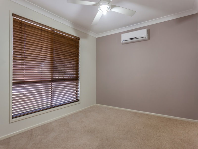 13 Lobwein Court, Middle Ridge QLD 4350