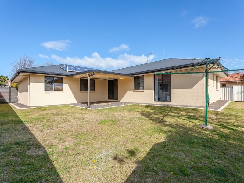 13 Lobwein Court, Middle Ridge QLD 4350