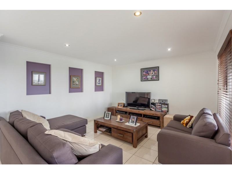 9 Edwin Street, Westbrook QLD 4350