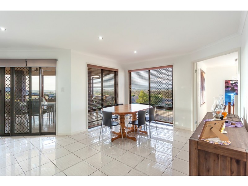 9 Edwin Street, Westbrook QLD 4350