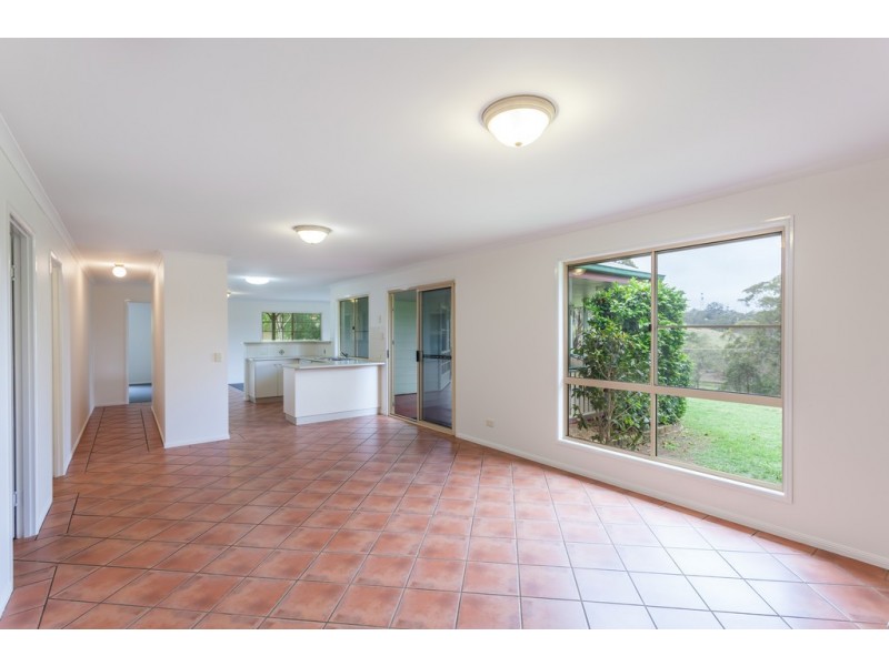 3 Doyle Court, Top Camp QLD 4350
