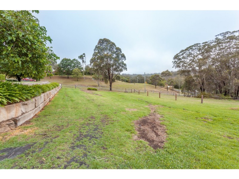 3 Doyle Court, Top Camp QLD 4350