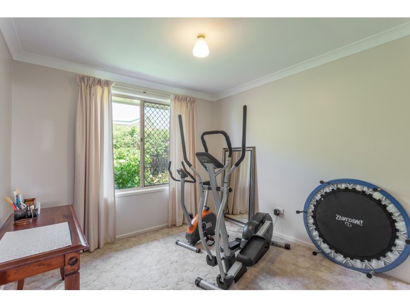 23 Dandelion Drive, Middle Ridge QLD 4350