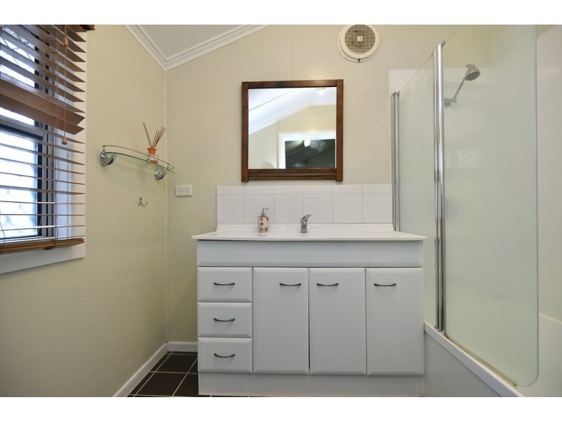 254 Hume Street, South Toowoomba QLD 4350
