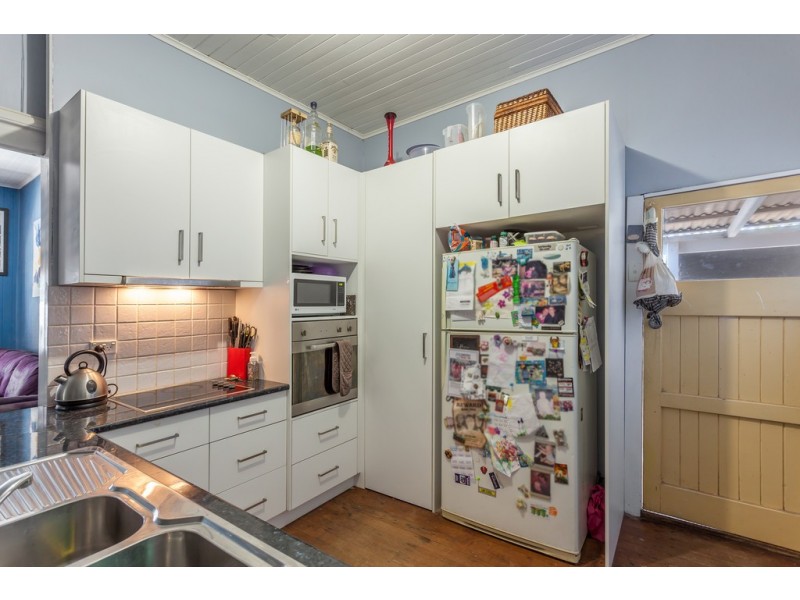 79 Ruthven Street, Harlaxton QLD 4350