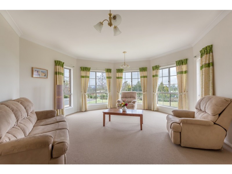 3 Joy-Anne Court, Vale View QLD 4352