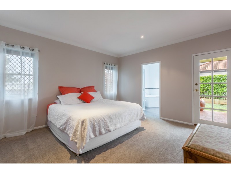 7 Olympus Court, Middle Ridge QLD 4350