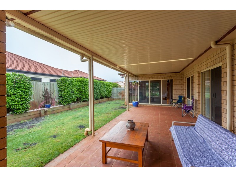 7 Olympus Court, Middle Ridge QLD 4350