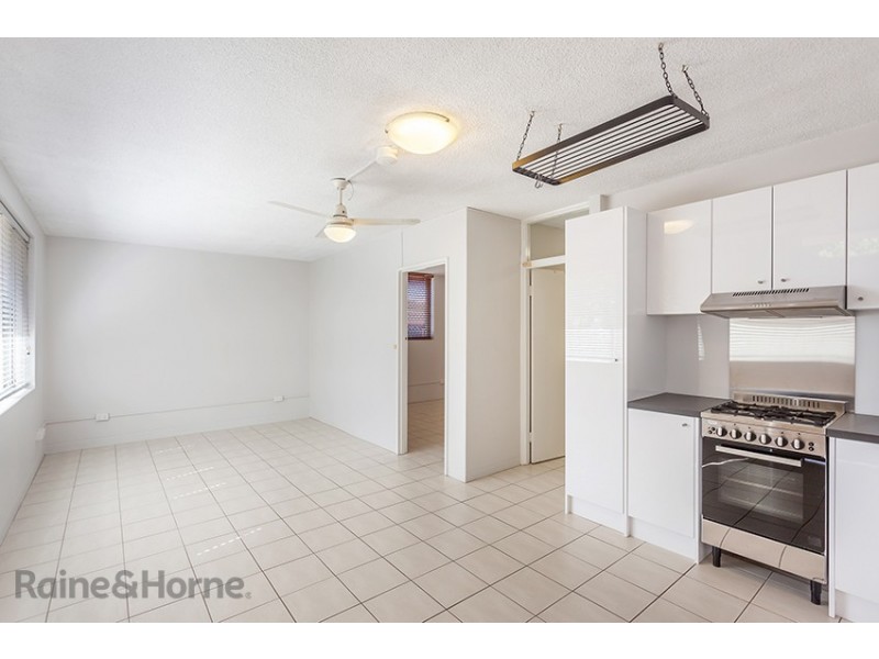 8/122A Russell Street, Toowoomba City QLD 4350