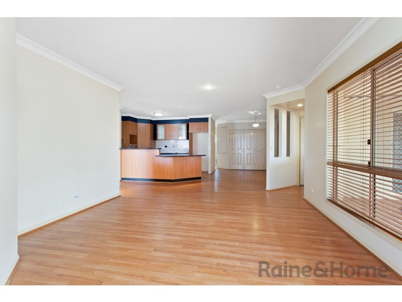 9 Chifley Court, Middle Ridge QLD 4350