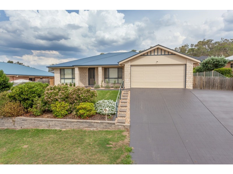 4 Camden Court, Oakey QLD 4401