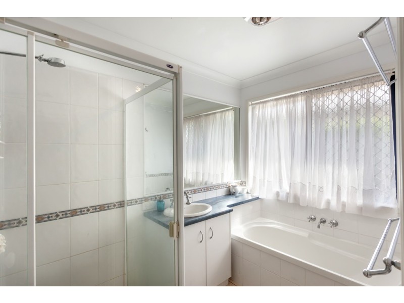 4 Camden Court, Oakey QLD 4401