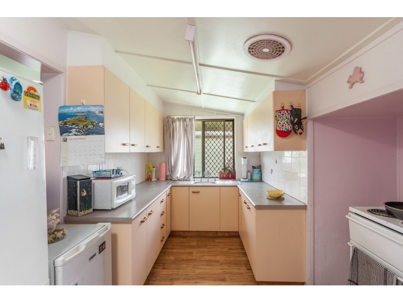 13 Seaton Street, South Toowoomba QLD 4350