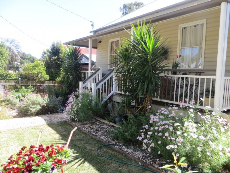 69 Cranley Street, South Toowoomba QLD 4350