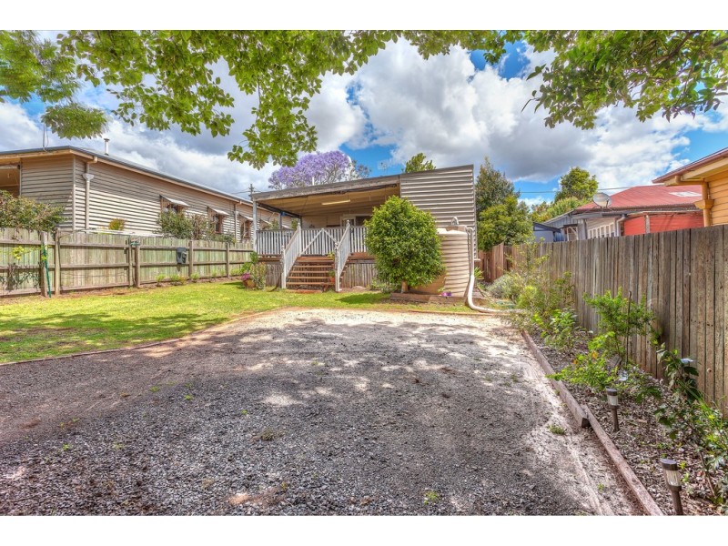 69 Cranley Street, South Toowoomba QLD 4350