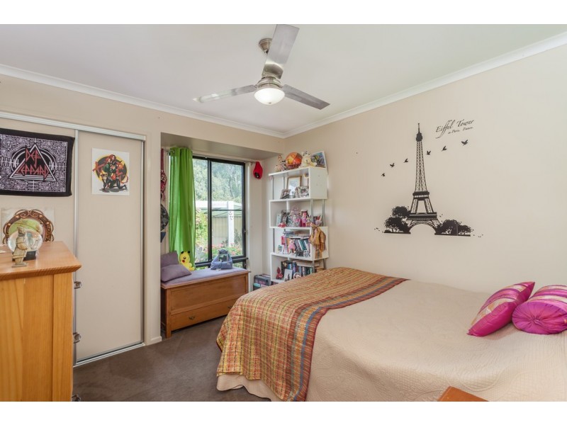 7 Karingal Court, Glenvale QLD 4350