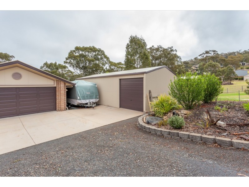 7 Karingal Court, Glenvale QLD 4350