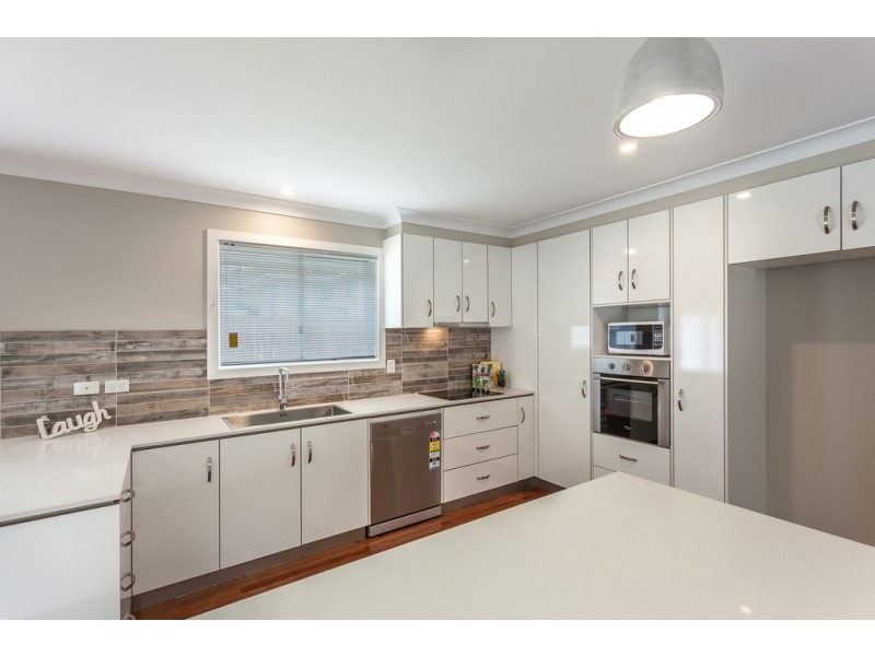 48 Hunter Street, Centenary Heights QLD 4350