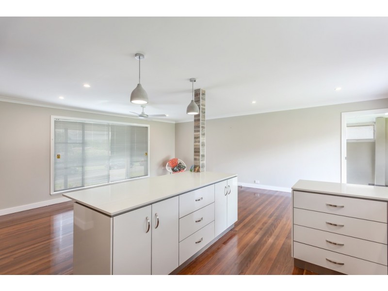 48 Hunter Street, Centenary Heights QLD 4350