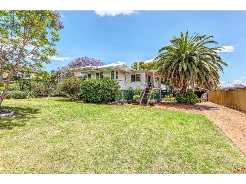 273A South Street, South Toowoomba QLD 4350